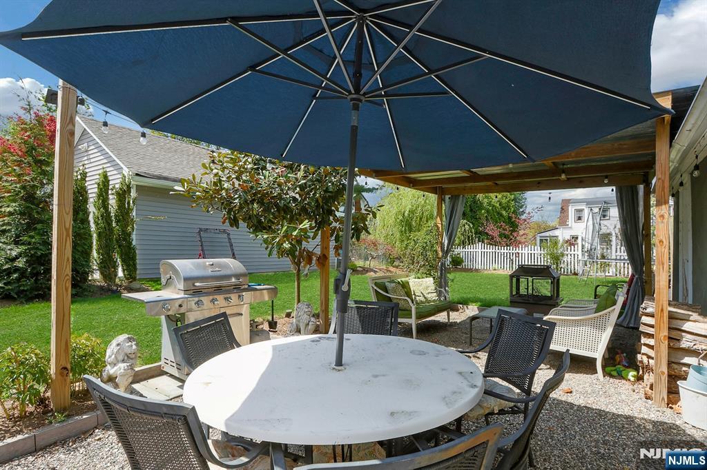 54 Chestnut Avenue, Park Ridge, NJ, 07656