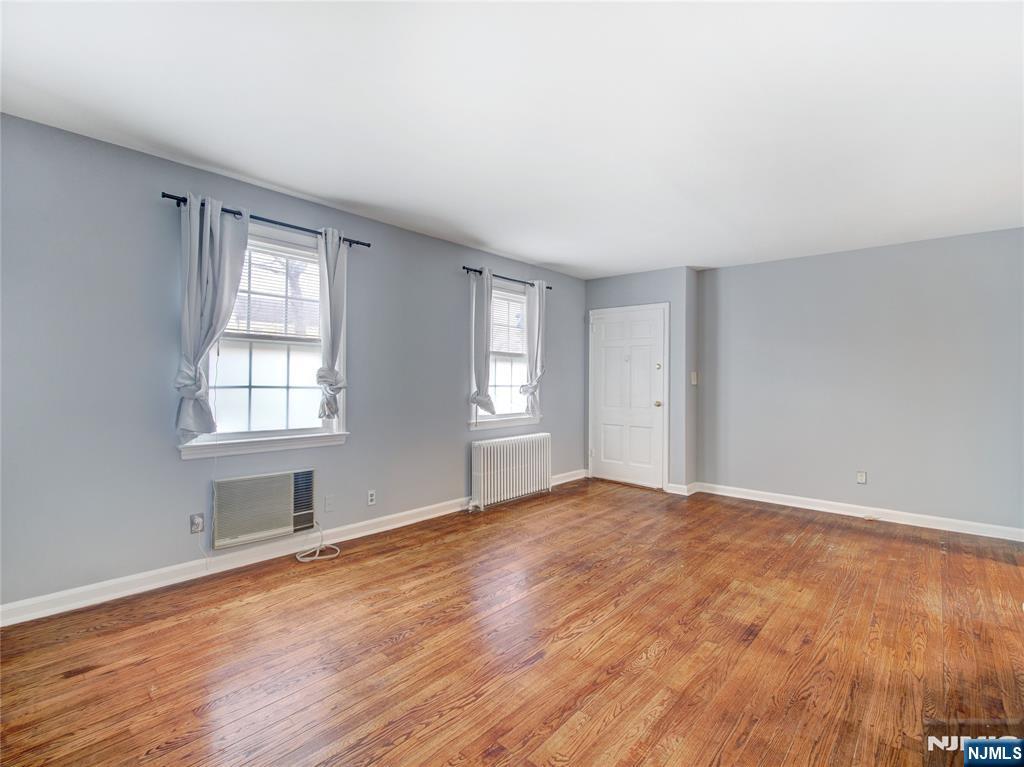 251 Elmwood Avenue C - Photo 3