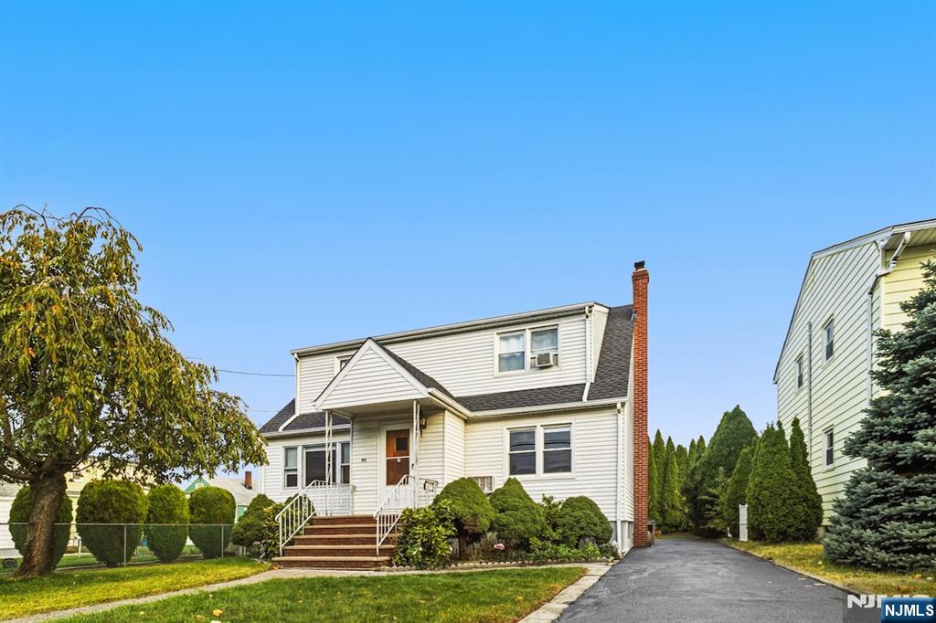 99 Spencer Avenue - Photo 1