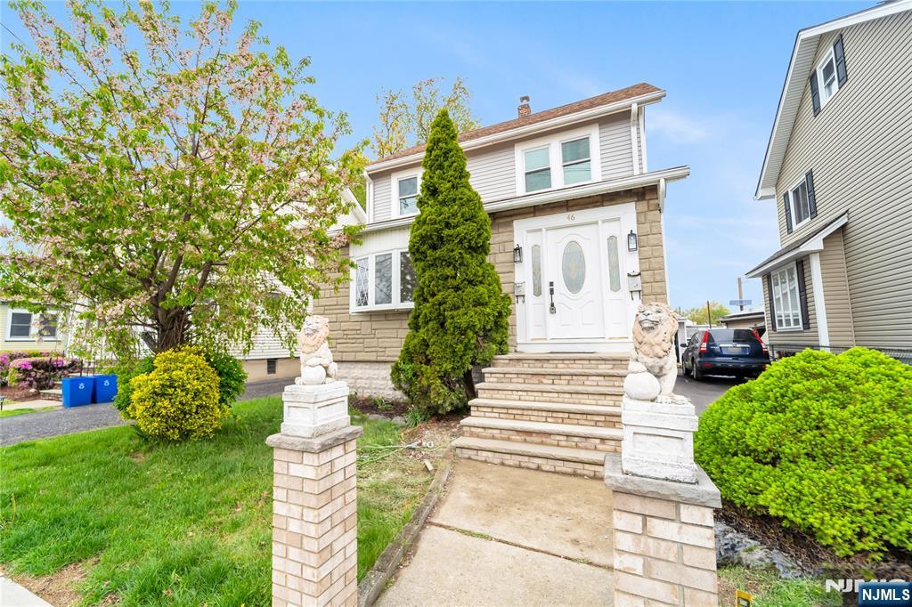 46 Chamberlain Avenue - Photo 1