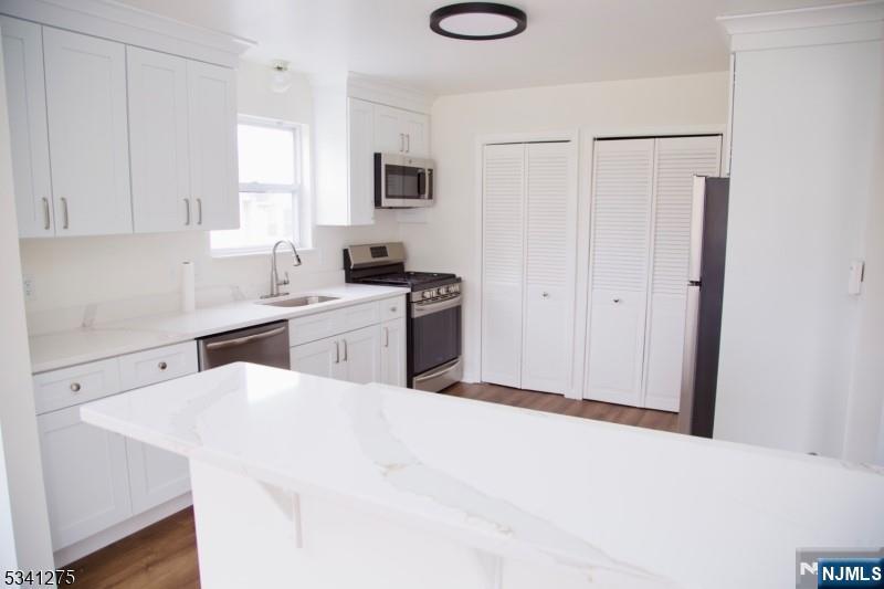 16 Puchala Drive, Sayreville, NJ, 08859