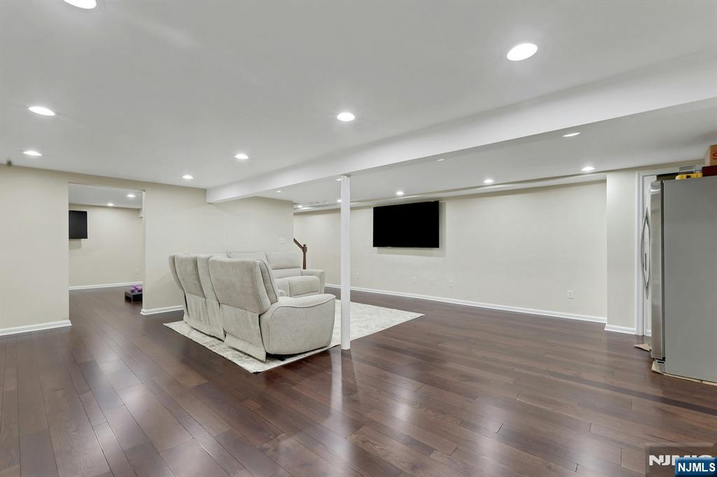 81 Chestnut Street, Allendale, NJ, 07401