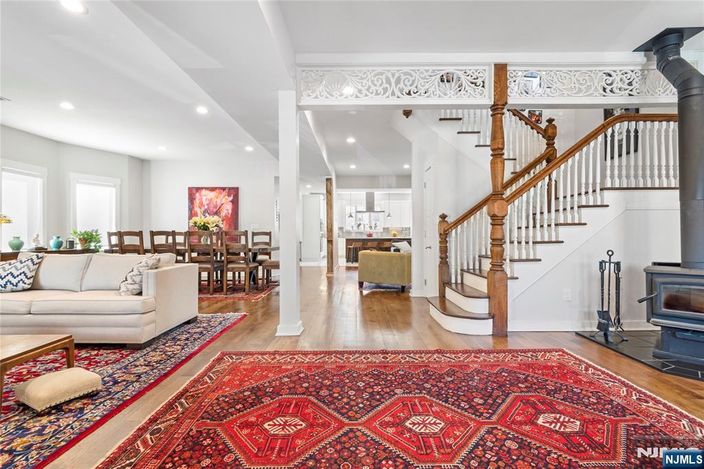 19 78th Street - Photo 2