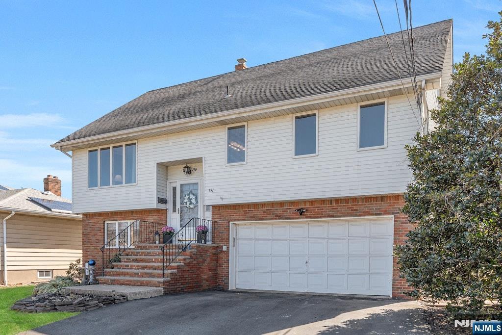 191 Pershing Road, Clifton, NJ, 07013