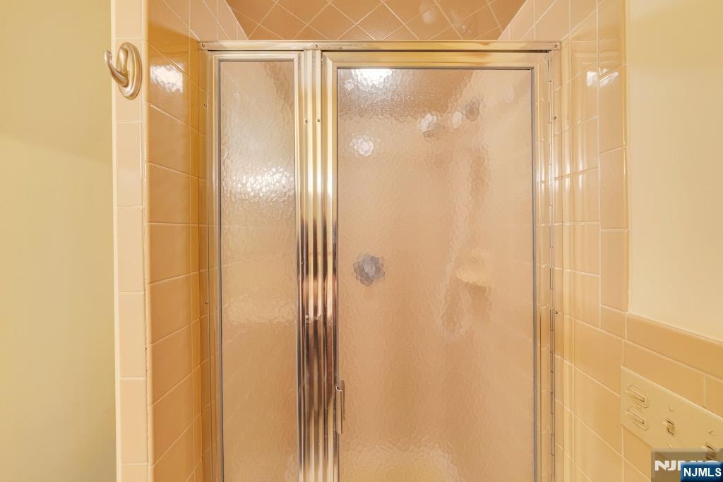 191 Pershing Road, Clifton, NJ, 07013