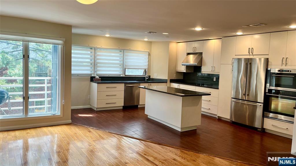 1275 Anderson Avenue A4 - Photo 4