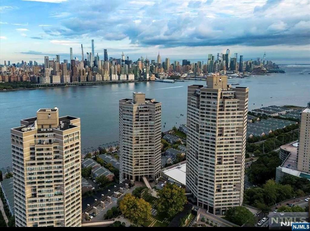 6050 Kennedy Boulevard UNIT 2E, West New York, NJ, 07093