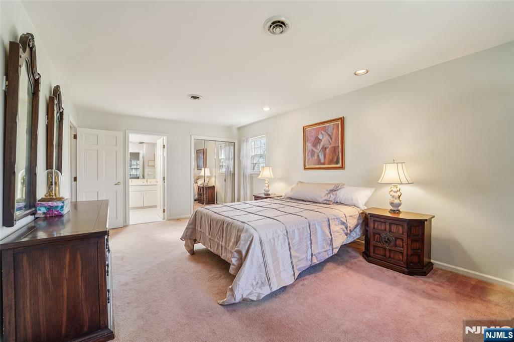 657 Lincoln Avenue — photo 19