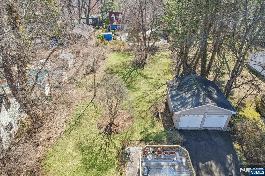 657 Lincoln Avenue — photo 28