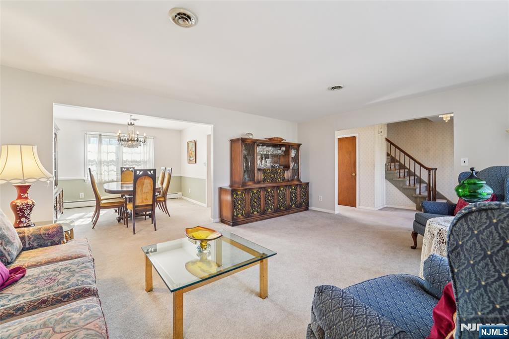 657 Lincoln Avenue — photo 7