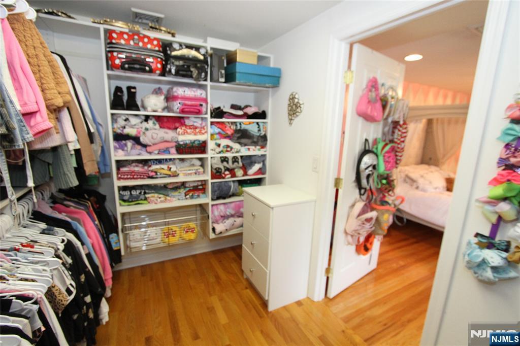 2nd Bedroom WIC