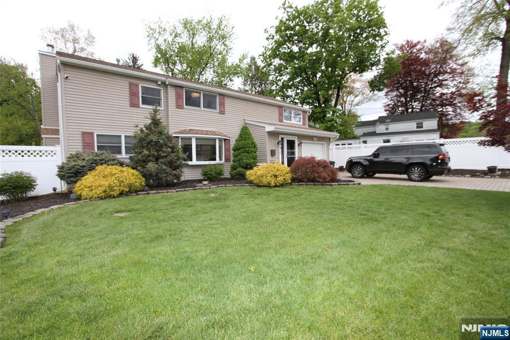 7 Stuart Street — photo 49