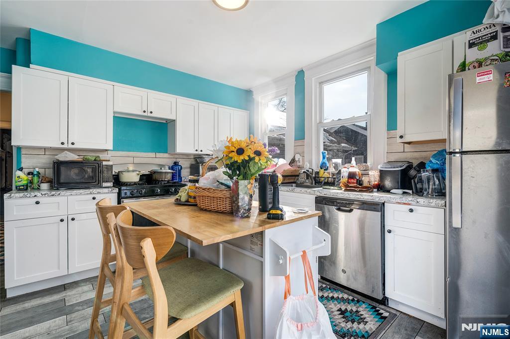 19 Montrose - Photo 3