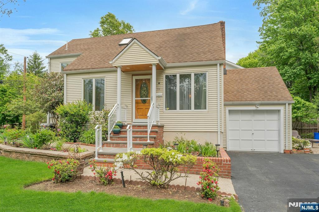 24 Cambridge Road - Photo 1