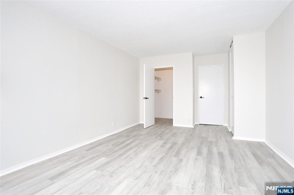 770 Anderson Avenue 5F - Photo 3