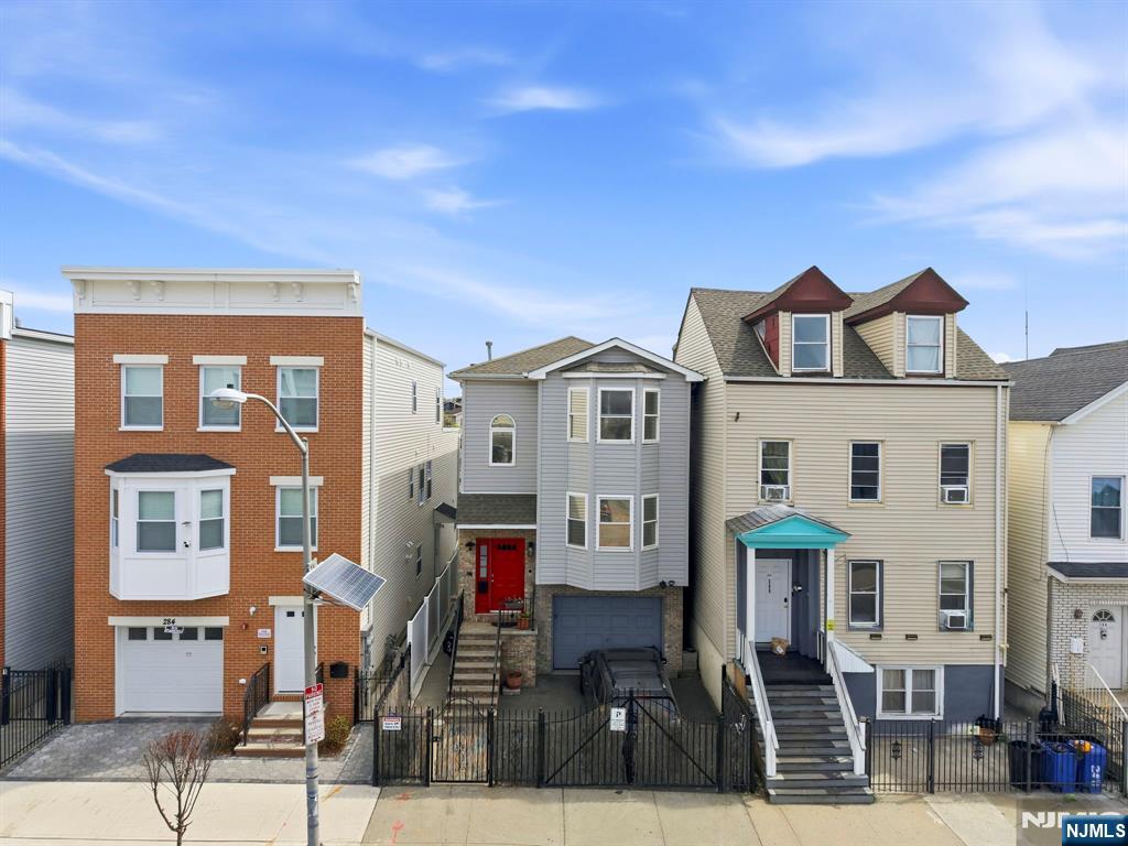 14-16 Crown Street, Bloomfield, NJ, 07003