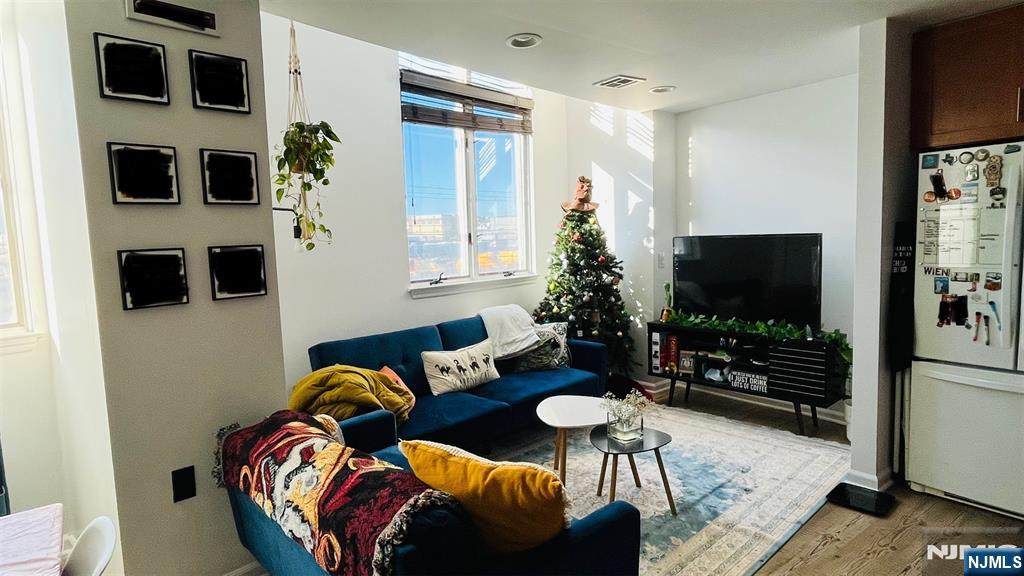 52 New Lawn UNIT 2, Kearny, NJ, 07032