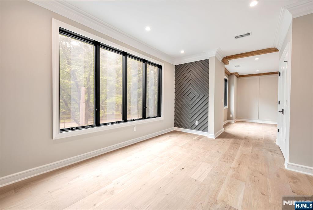 455 Sunset Avenue — photo 16