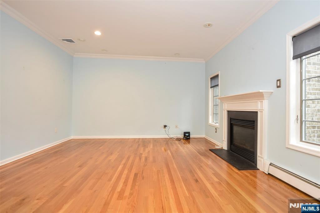 15 Sherbrooke, Saddle River, NJ 07458 Listing Photo  15