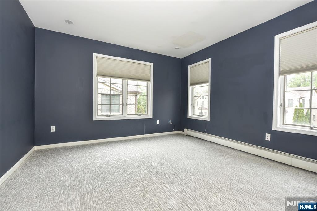15 Sherbrooke, Saddle River, NJ 07458 Listing Photo  29