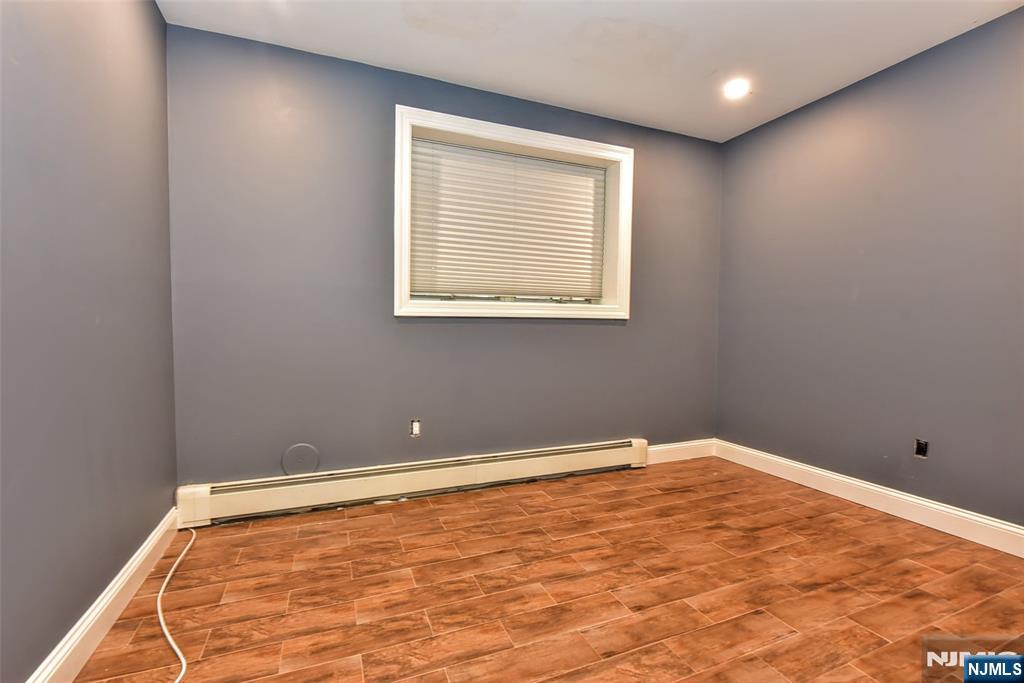 15 Sherbrooke, Saddle River, NJ 07458 Listing Photo  32
