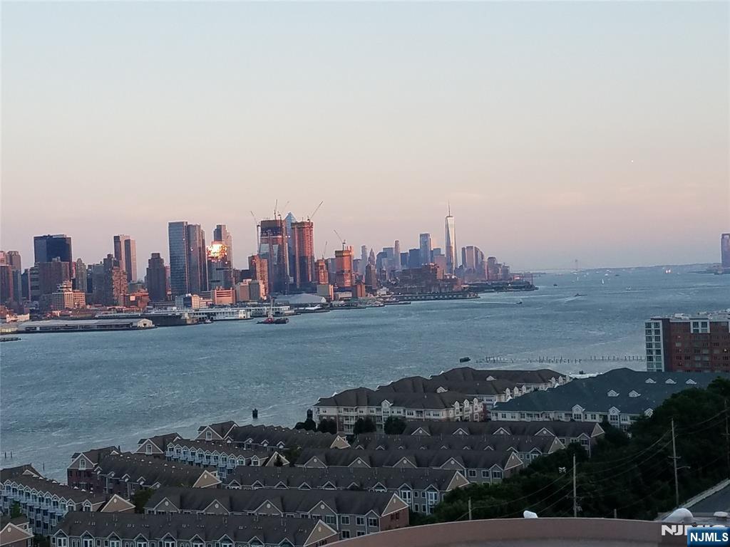 6600 Boulevard East UNIT 10N, West New York, NJ, 07093