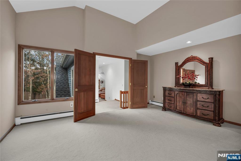 738 Ridge Road, Kinnelon Borough, NJ 07405 Listing Photo  40
