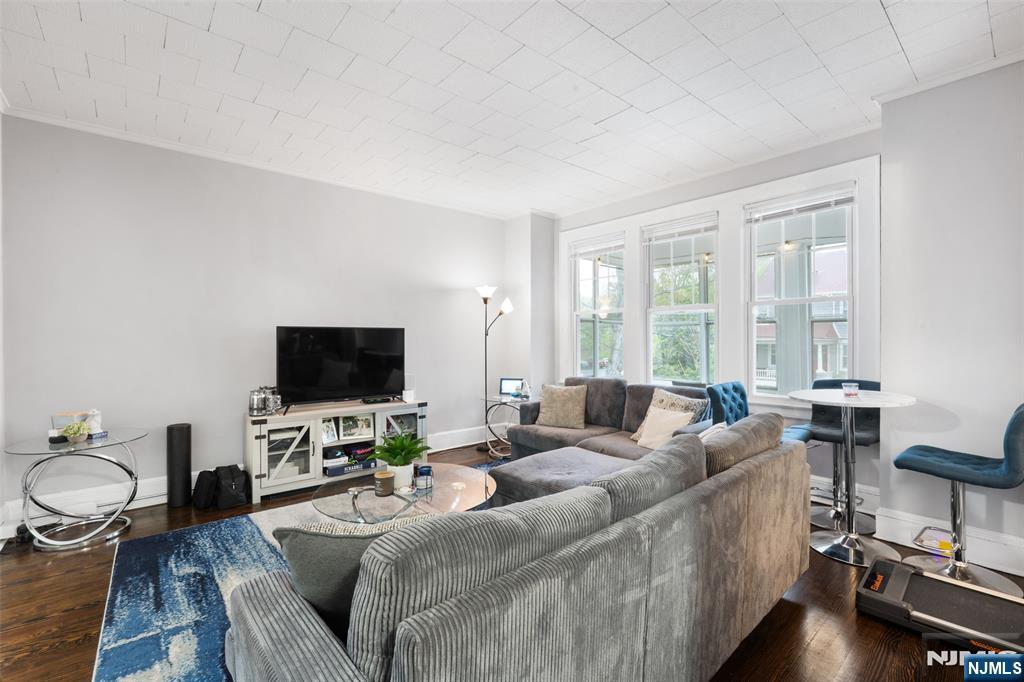 6 Jefferson Avenue - Photo 5