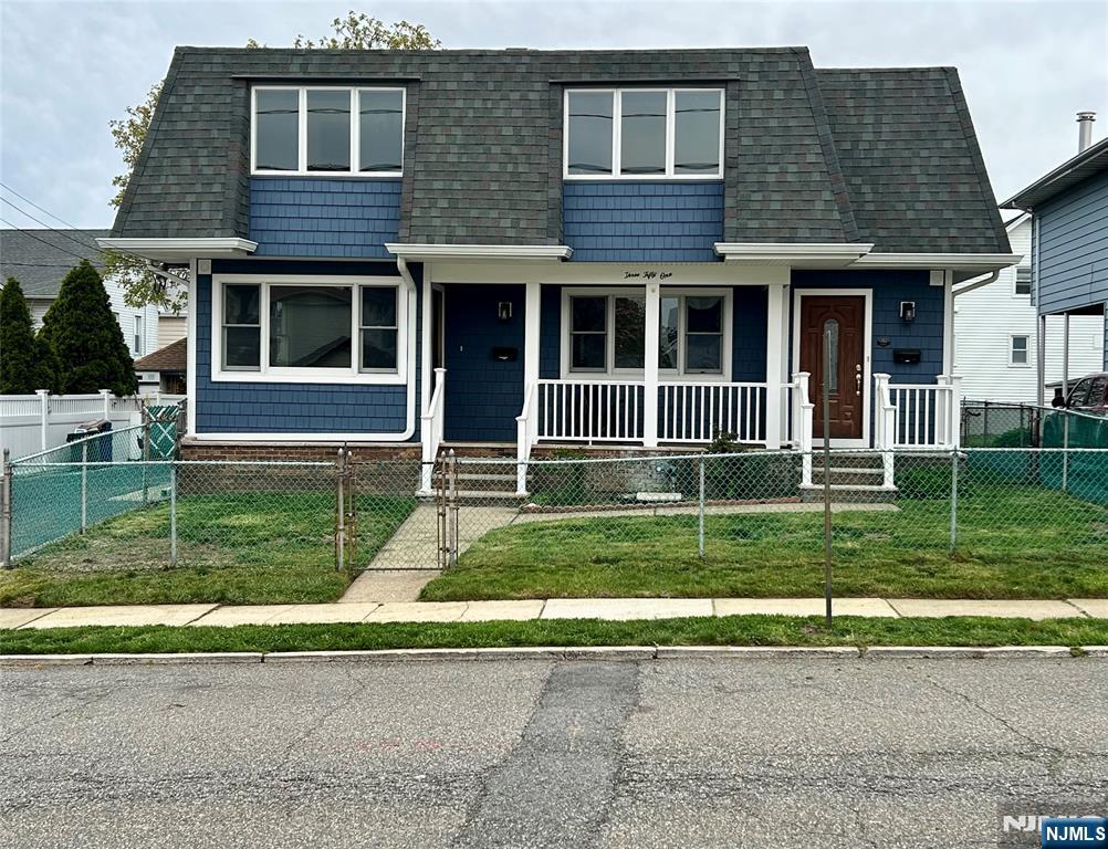 351 Banta Avenue - Photo 1