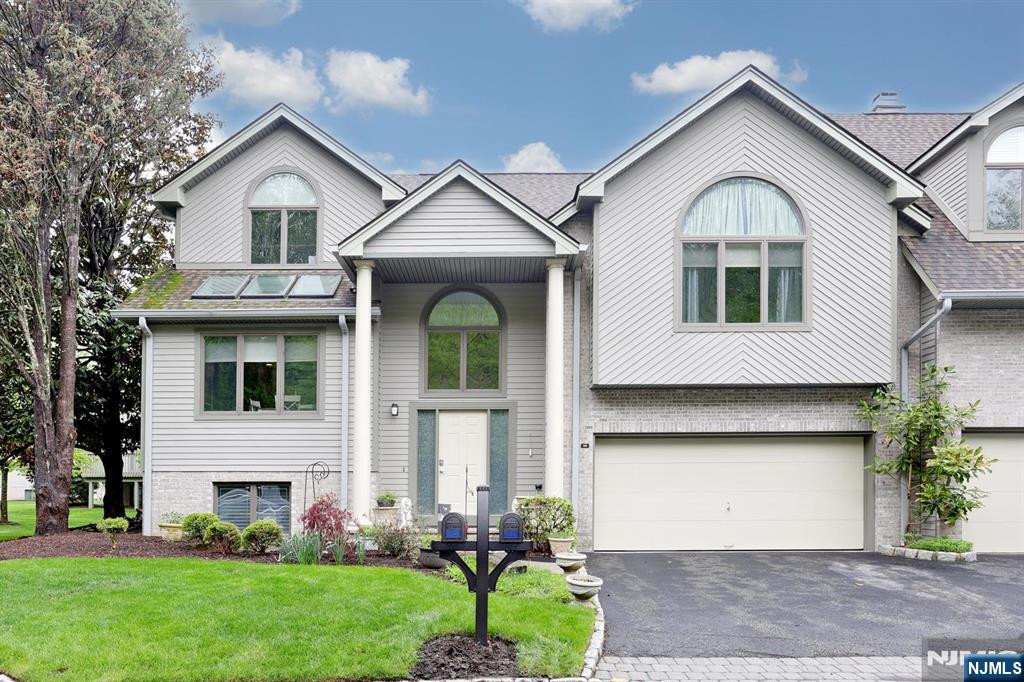515 Elm Court