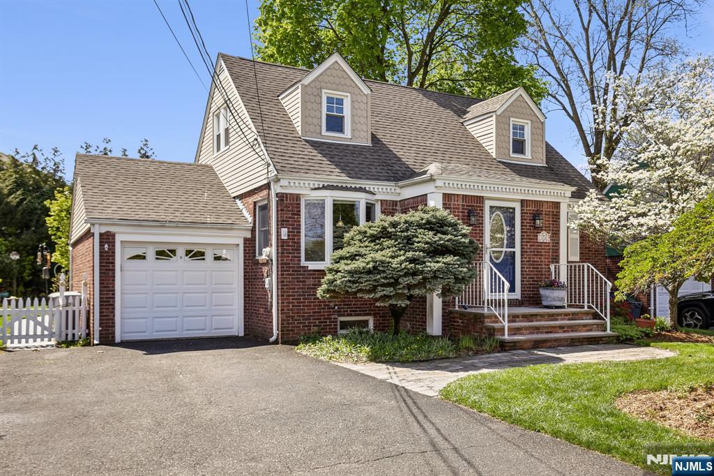 2462 Woodside Road, Union, NJ, 07083