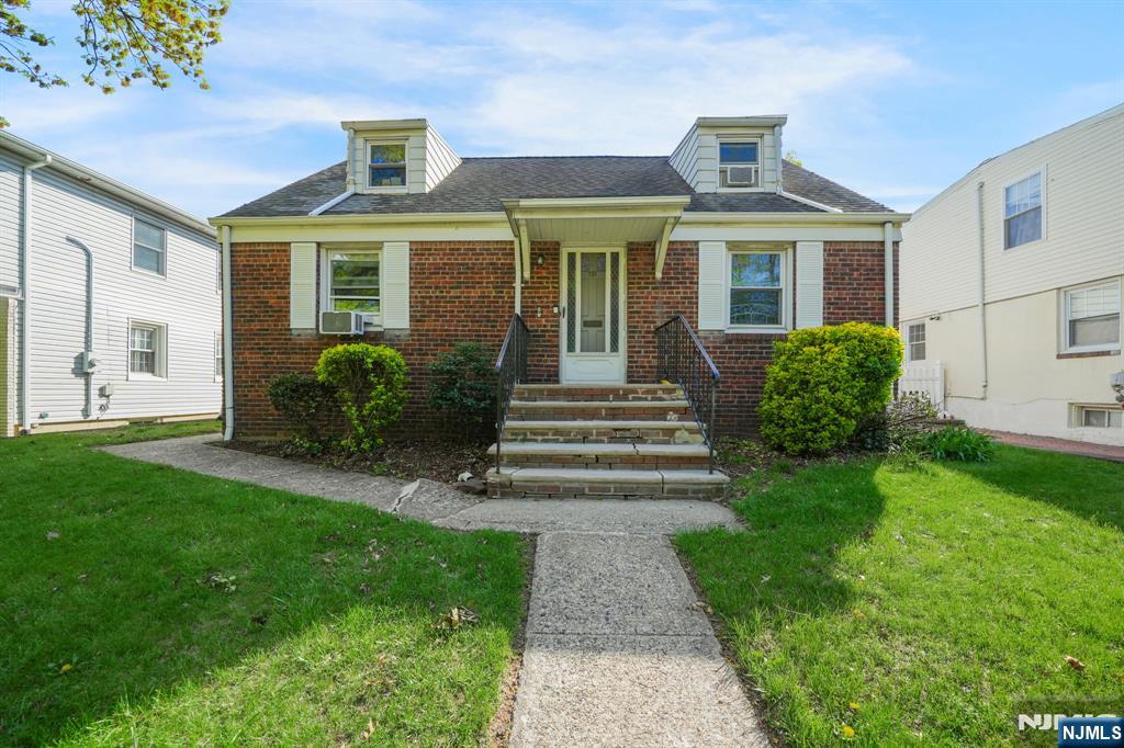 2462 Woodside Road, Union, NJ, 07083