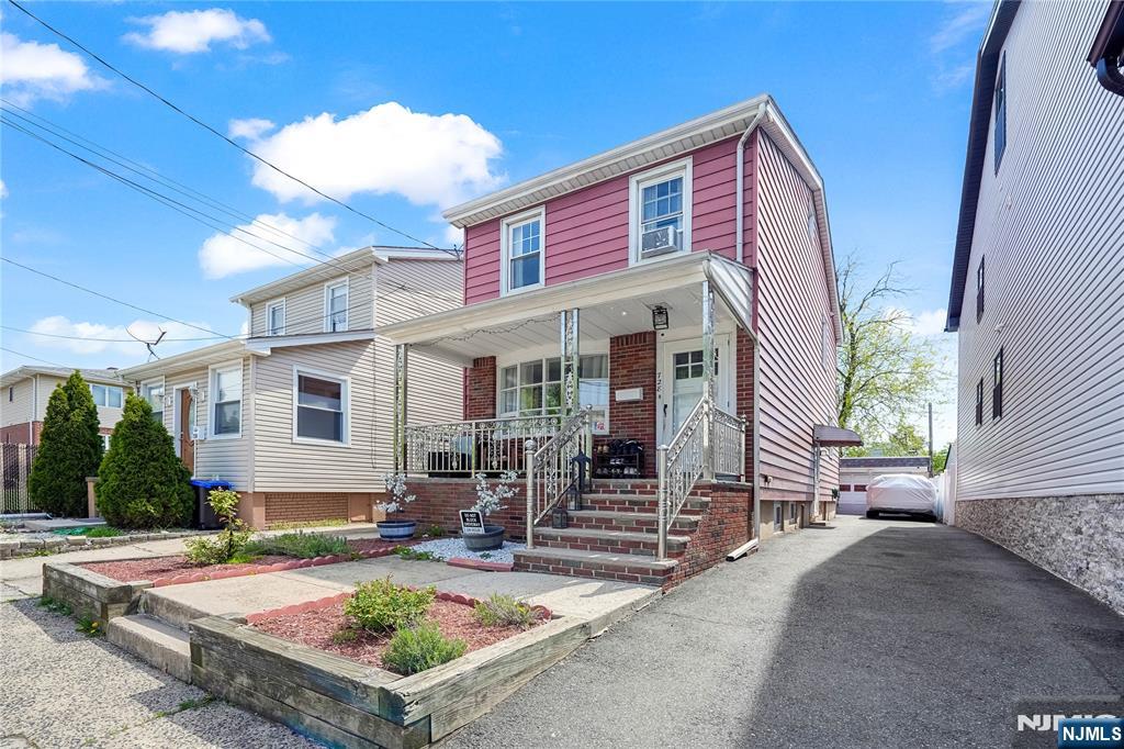 30 Harrison, Parlin, NJ, 08859