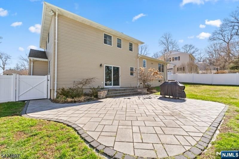 15 Stuckler Lane, Wayne, NJ, 07470