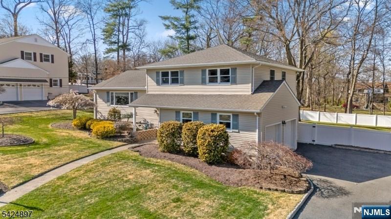 15 Stuckler Lane, Wayne, NJ, 07470