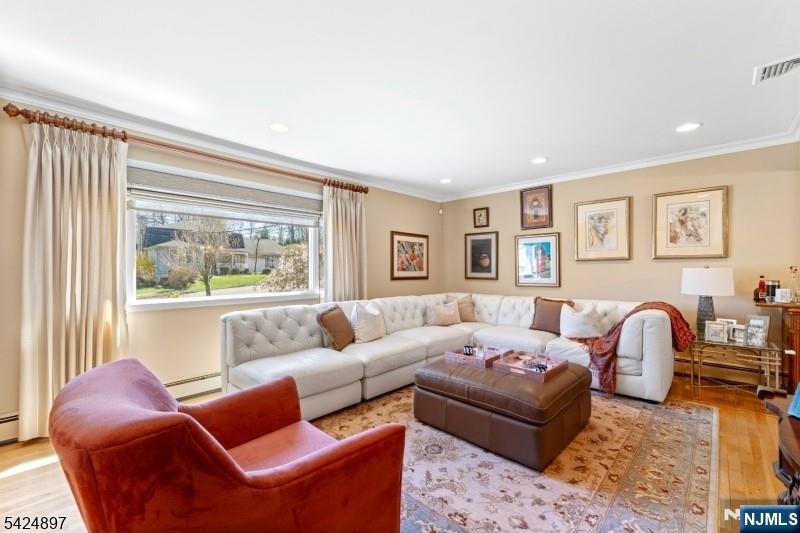 15 Stuckler Lane, Wayne, NJ, 07470