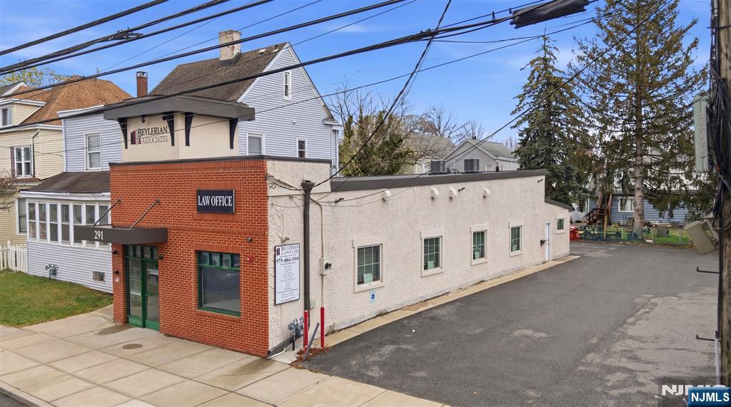 699-701 Frelinghuysen Avenue, Newark, NJ, 07114