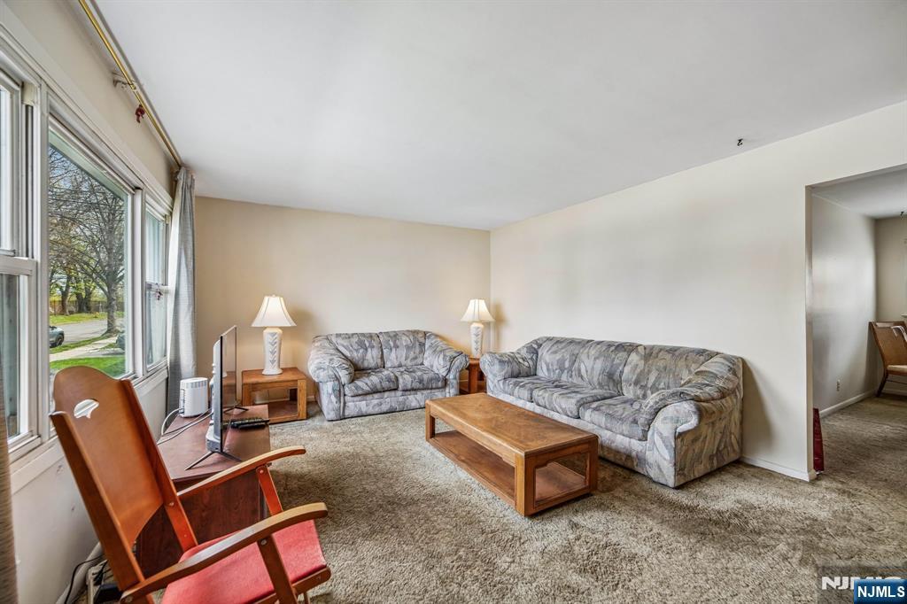 31 Division Street - Photo 4