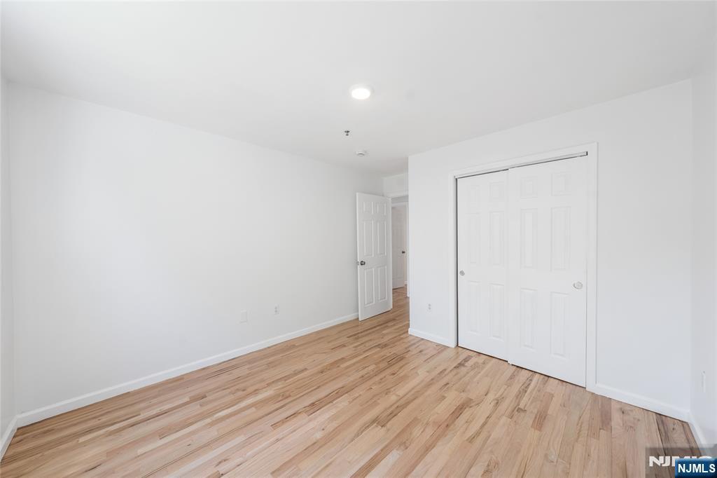 338 S 10th Street - Photo 3