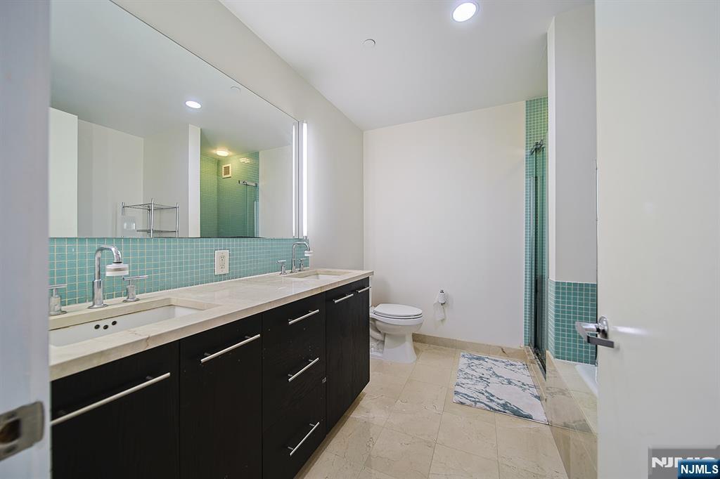 918 Hudson Park - Photo 5