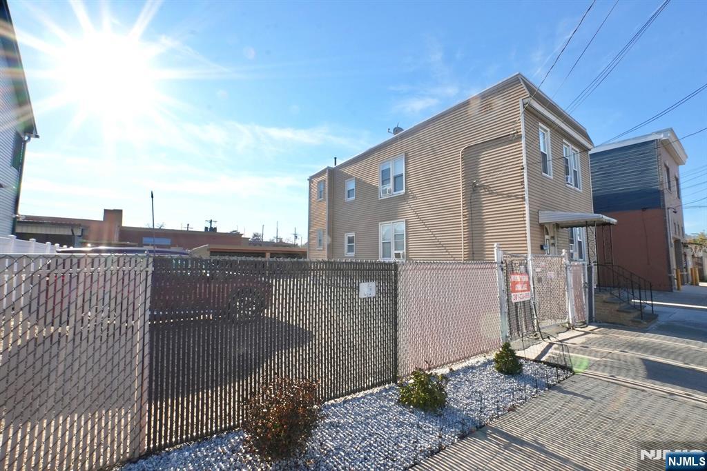 125-129 Malvern Street - Photo 5