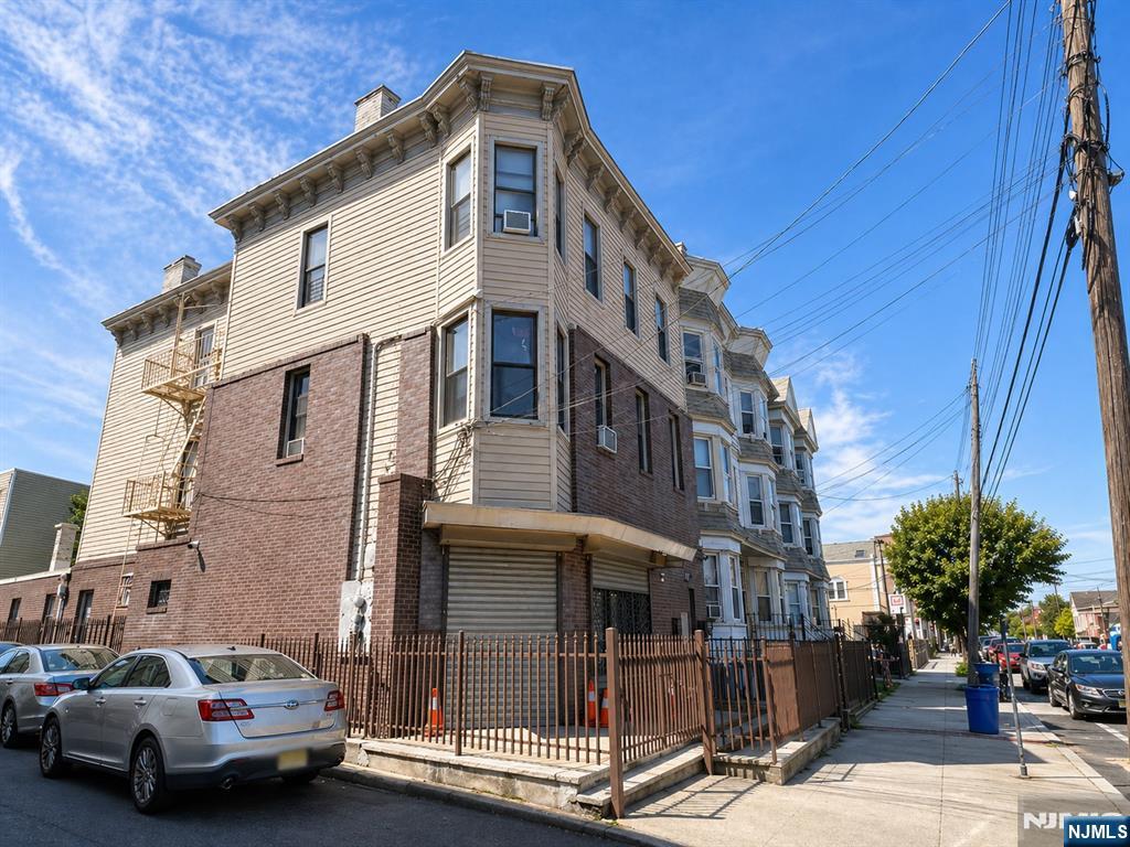 848 S 14Th St UNIT&nbsp;2, Newark City, NJ, 07108-1320