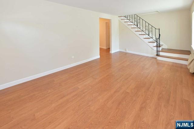 89 Crescent Avenue - Photo 4