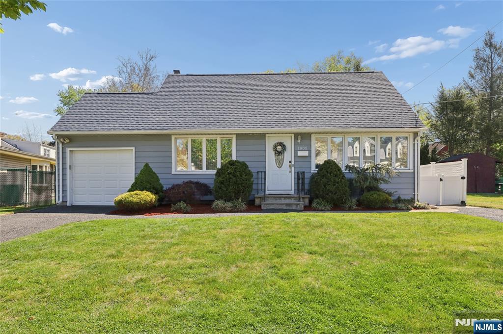 1005 Carnation Drive