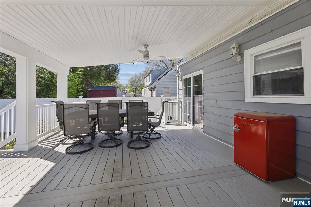 1005 Carnation Drive