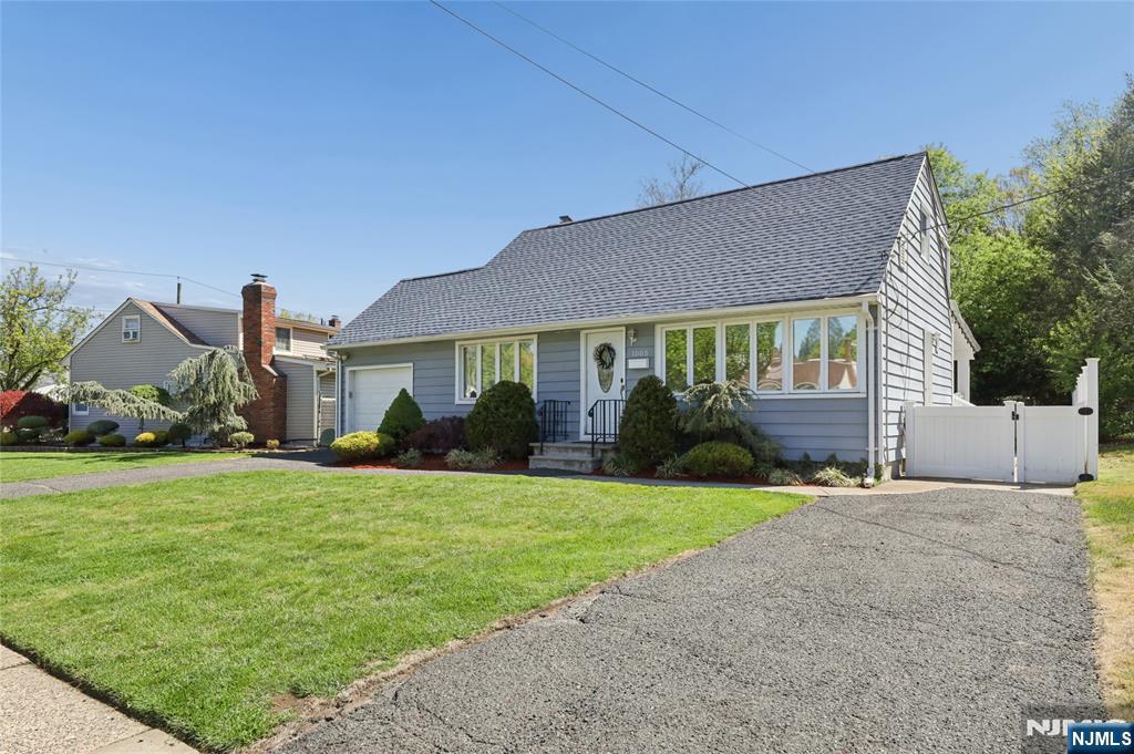 1005 Carnation Drive