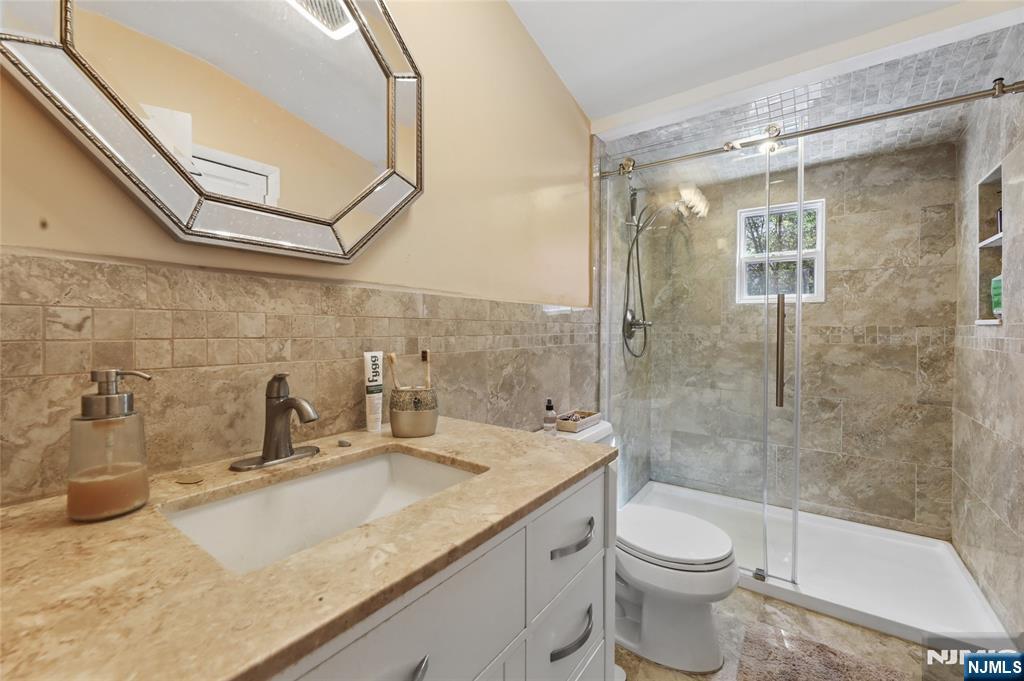 1005 Carnation Drive