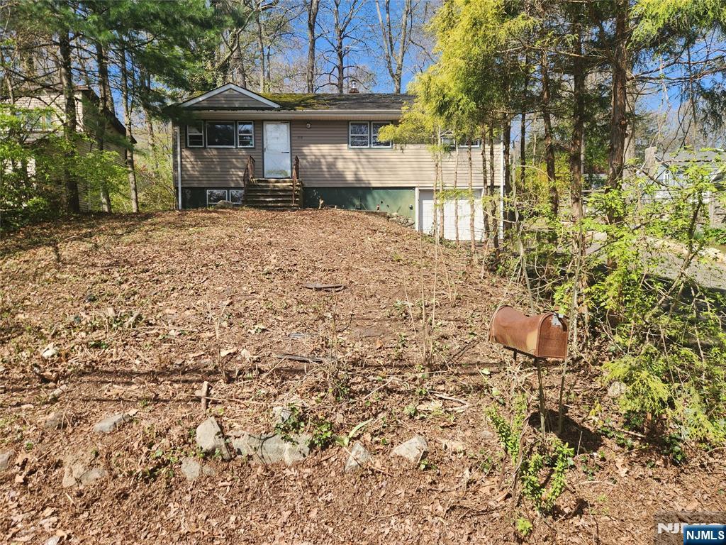 75 Winans Avenue, Newark, NJ, 07108