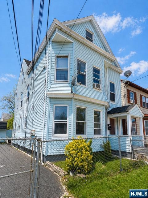 52 New Lawn UNIT 2, Kearny, NJ, 07032