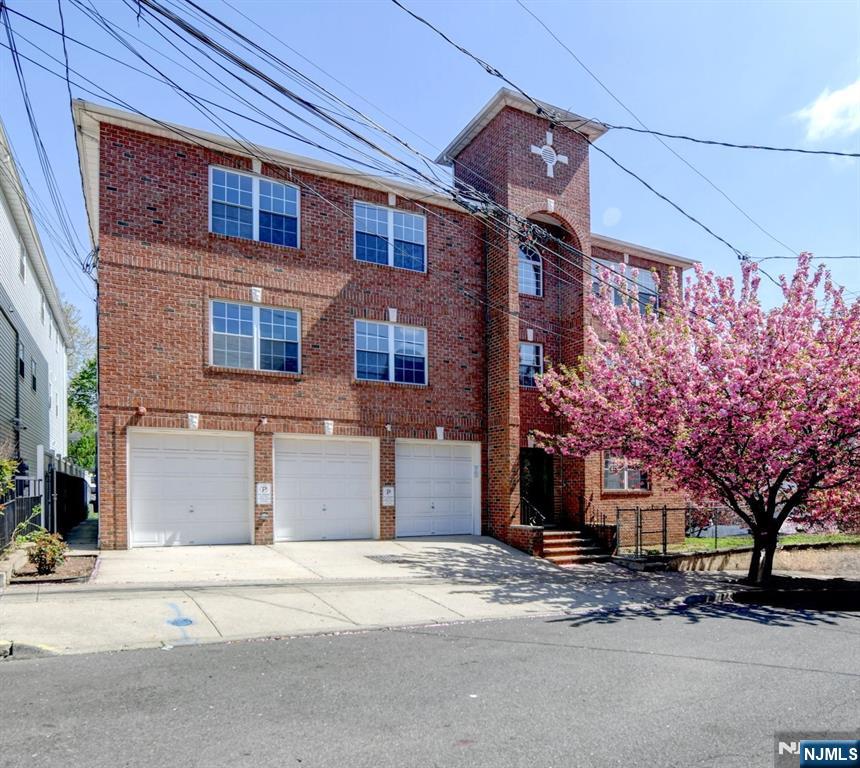 54-56 Bragaw Avenue, Newark, NJ, 07112